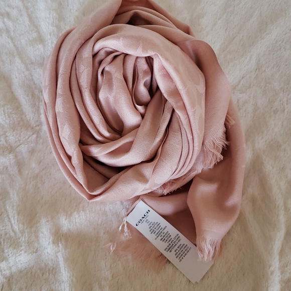 Coach blush stole - Picture 1 of 5